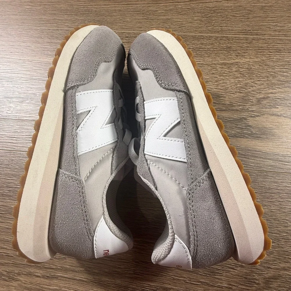 New Balance 237 Youth Sneakers Gray White Elastic Laces Lifestyle School Neutral